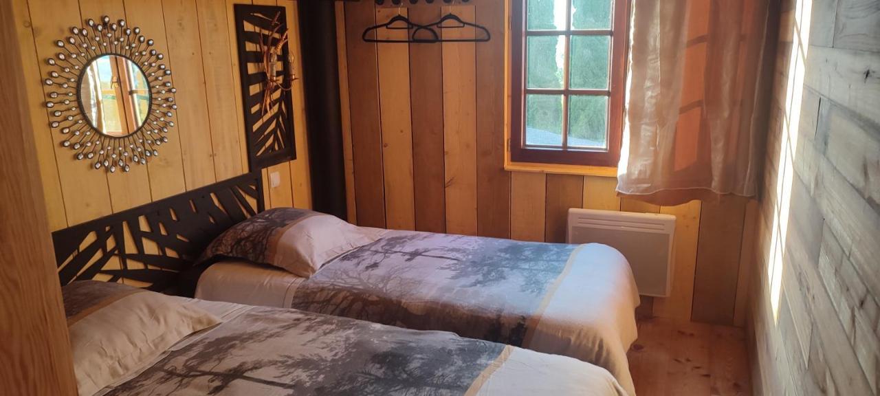 Domaine Le Lanis "Cabane De Pauline" 圣吉隆 外观 照片
