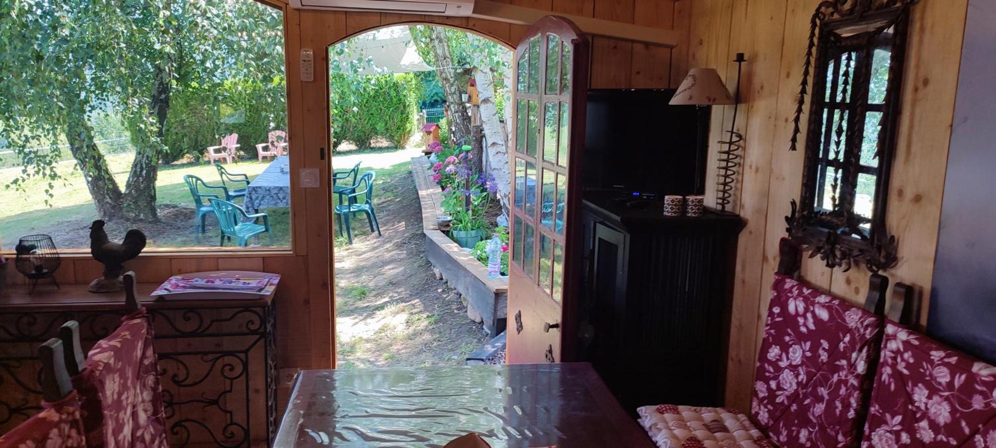 Domaine Le Lanis "Cabane De Pauline" 圣吉隆 外观 照片