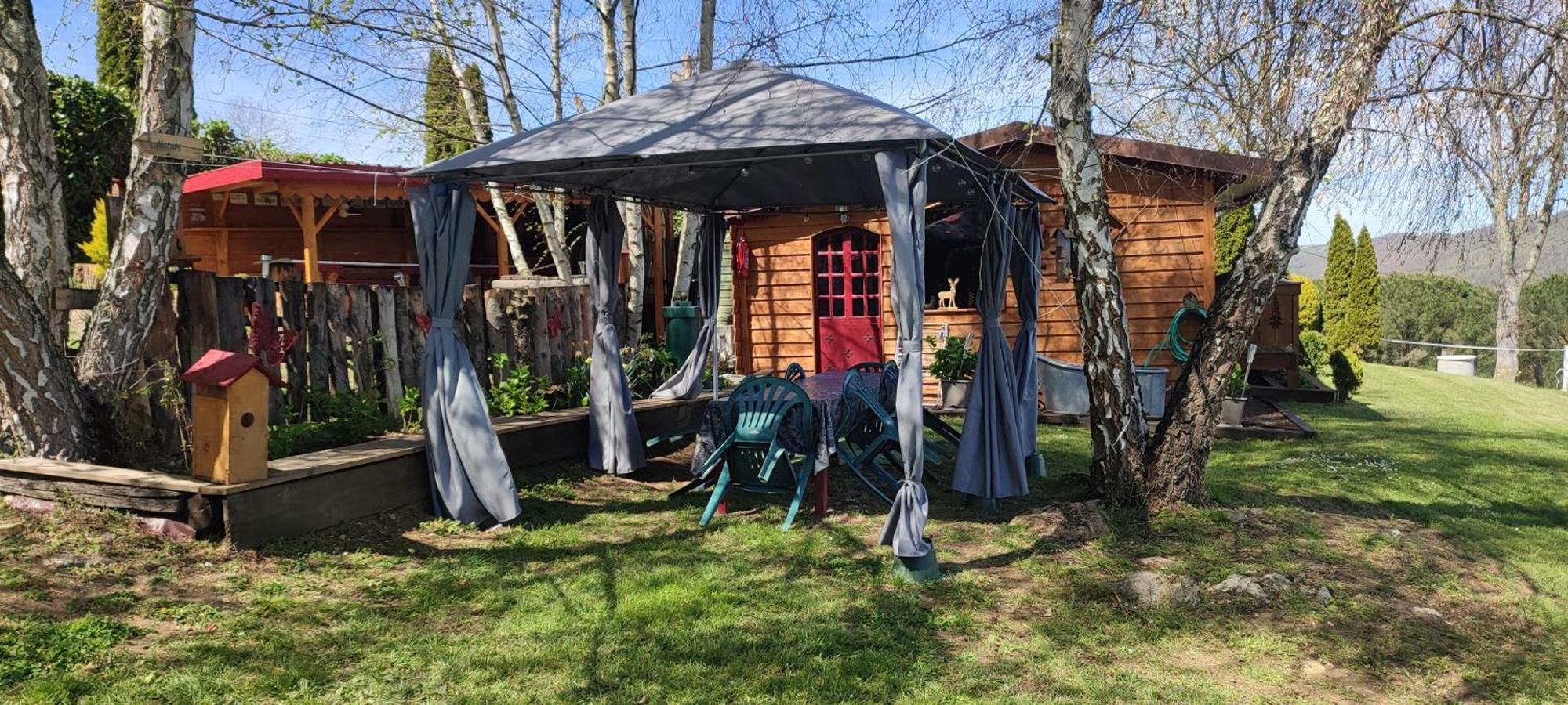 Domaine Le Lanis "Cabane De Pauline" 圣吉隆 外观 照片